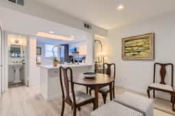 New! 5 mins to Dt | 30 day Rental | Tarrytown!