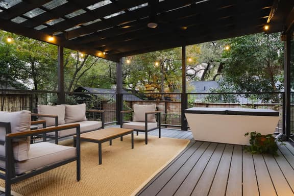 Relaxing Wellness Escape with Sauna & Cold Plunge